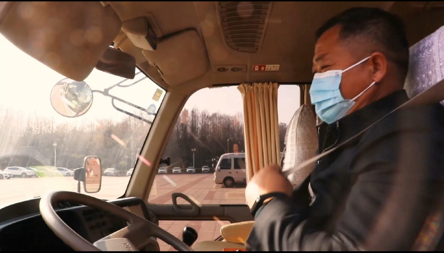 【新时代工业工人风范】市必发集团金牌职工——曹方民